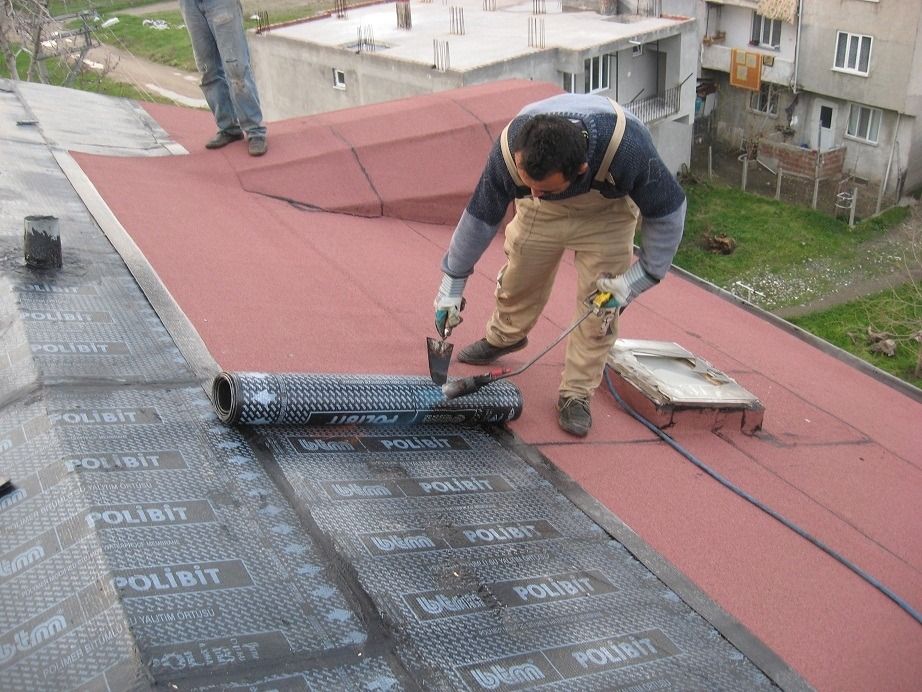 Eşrefpaşa EPDM Kauçuk Çatı – düz çatıda arduvazlı bitümlü membran serimi